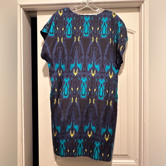 Marie Oliver
Andi Midnight Ikat Silk Dress - Picture 2 of 6